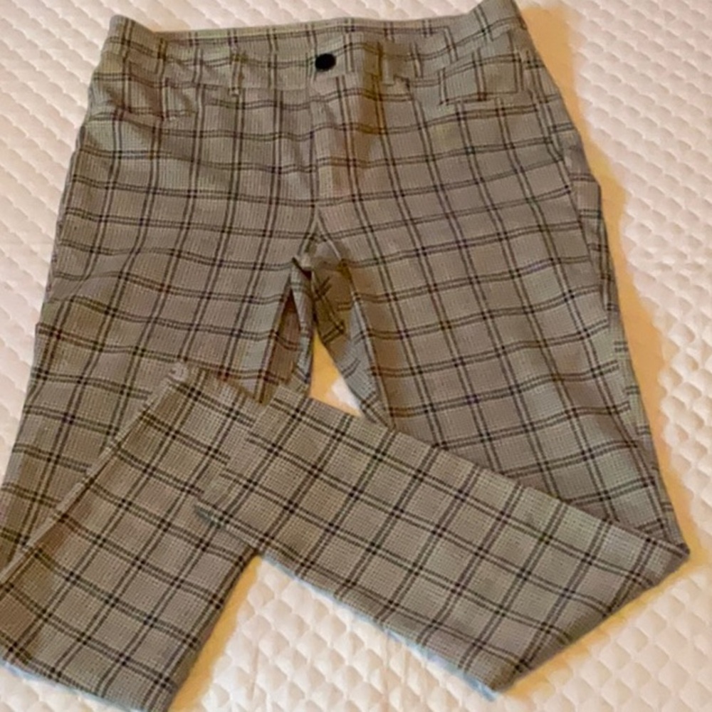 Seven7 Gray Chinos Classic Check Pattern